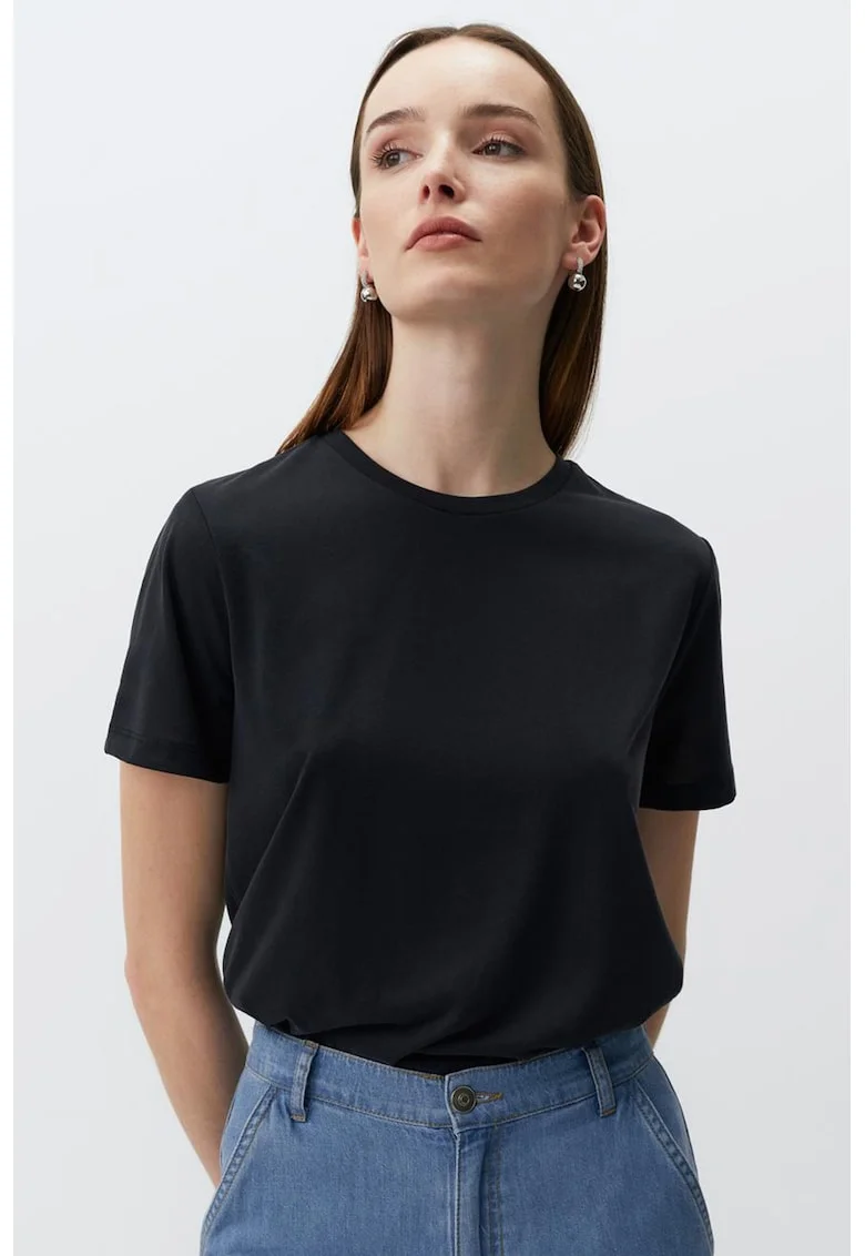 Tricou din amestec de modal cu decolteu la baza gatului