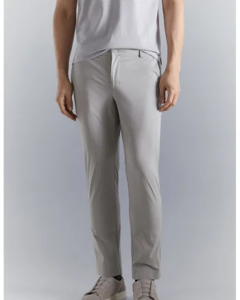 Pantaloni chino slim fit cu finisaj rezistent la apa, Alb murdar