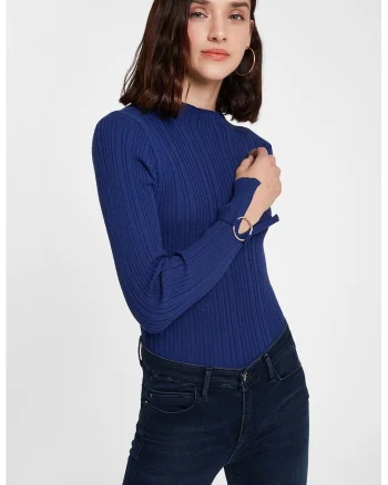Pulover striat cu inele metalice, Bleumarin