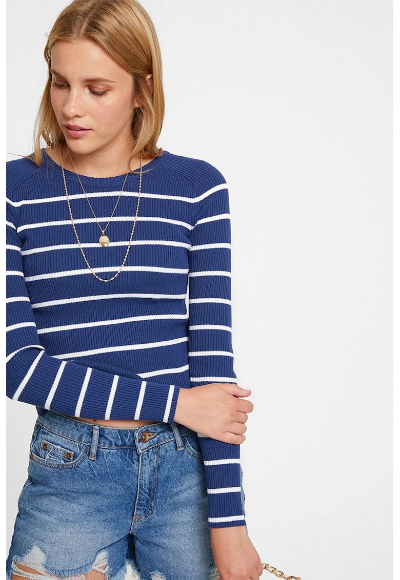 Pulover crop cu terminatie valurita, Alb/Albastru