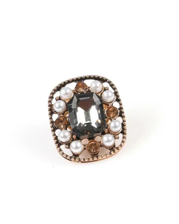 Brosa martisor vintage cu perle si piatra neagra