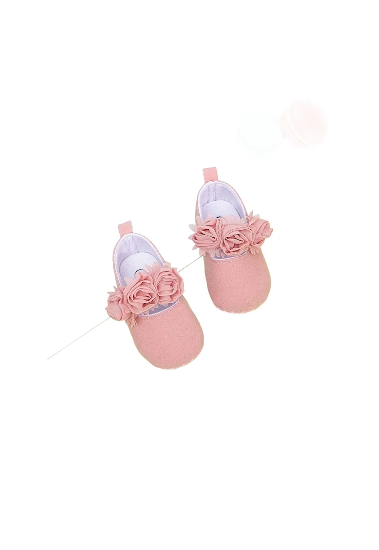 Pantofiori Bebelusi Roz cu Flori - Eleganti si Confortabili, Material Moale si Delicat, Roz