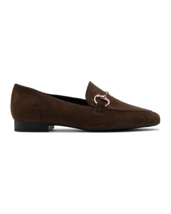 Pantofi loafer de piele intoarsa cu lant decorativ, Maro inchis
