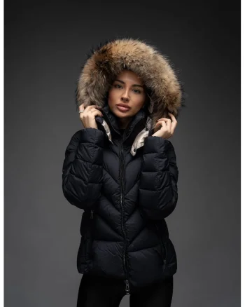 Geaca matlasata cu umplutura de puf gasca oversize cu gluga, ARIA, culoare Negru si Alb, marime XL,