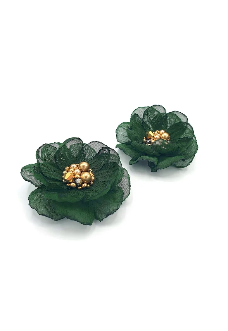 Cercei floare cu clips,  Olivia, voal verde, mijloc perle si cristale aurii