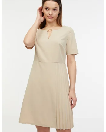 Rochie evazata cu maneci scurte, Bej