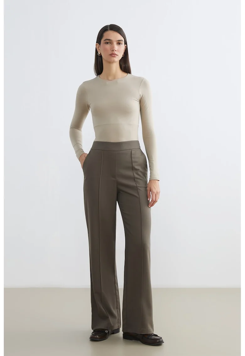 Pantaloni drepti cu talie medie, Kaki