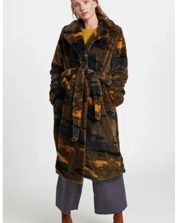 Paltom lung din plus cu model petrecut si imprimeu camuflaj, Maro inchis/Portocaliu