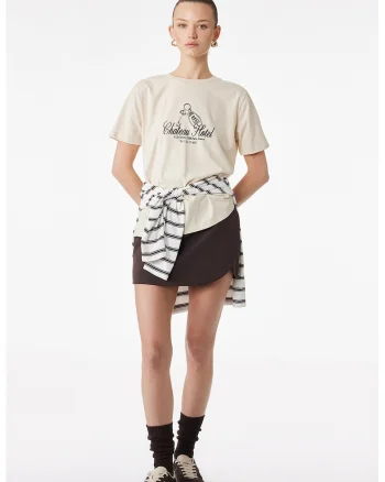 Tricou cu imprimeu text, Negru stins/Bej deschis