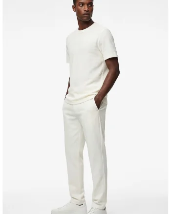 Pantaloni chino conici, Crem