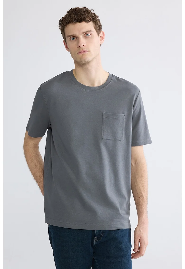Tricou cu decolteu la baza gatului si buzunar pe piept, Gri inchis