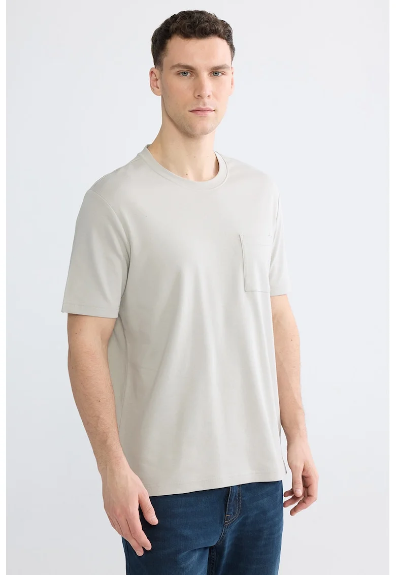 Tricou cu decolteu la baza gatului si buzunar pe piept, Grej