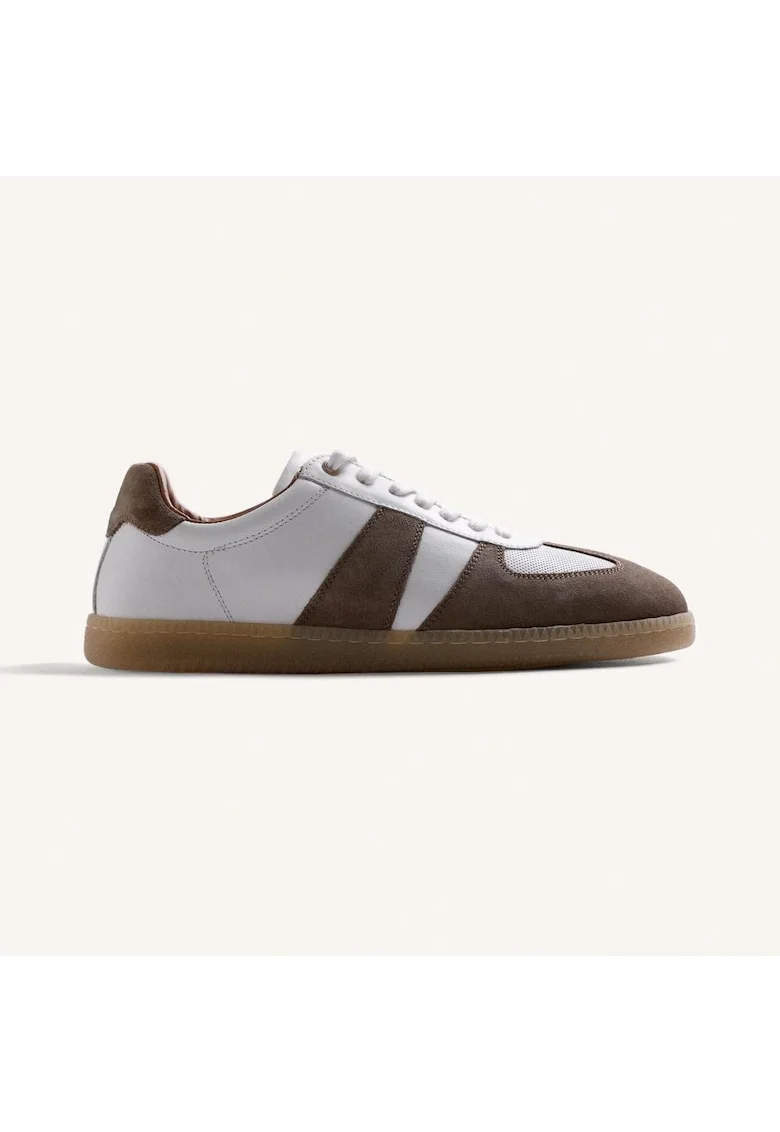 Pantofi sport Owerri low-cut din piele intoarsa, Alb/Bej inchis