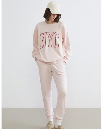 Pantaloni de trening cu croiala conica si snur, Nude rose