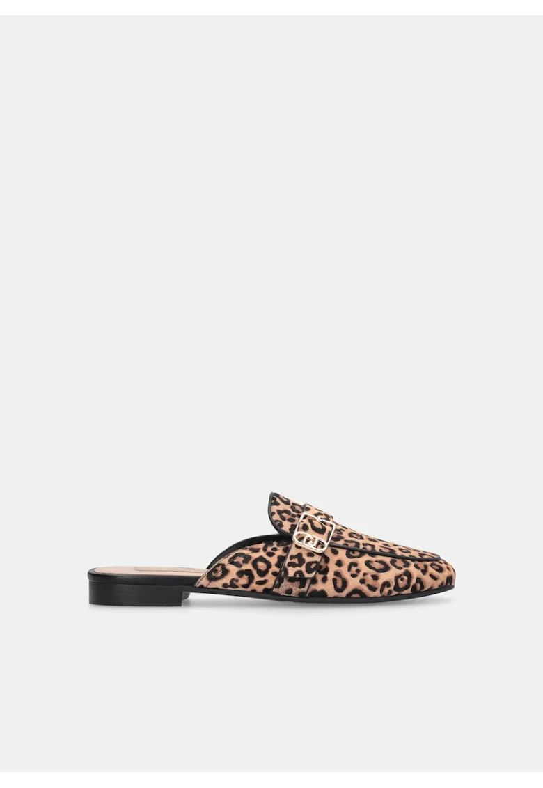 Saboti din piele cu par scurt si animal print, Negru/Maro
