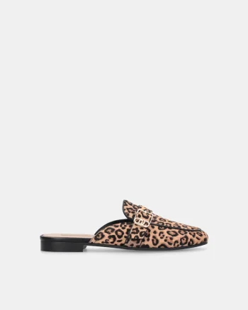 Saboti din piele cu par scurt si animal print, Negru/Maro