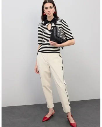 Tricou cu model in dungi si strasuri, Negru/Alb murdar