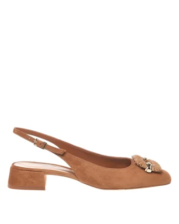 Pantofi slingback din piele intoarsa cu toc kitten si decoratiune, Maro