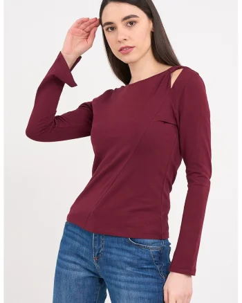 Bluza cu decupaj, Visiniu