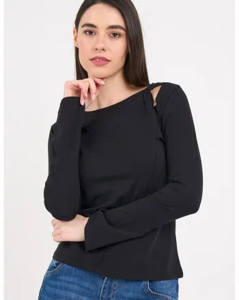 Bluza cu decupaj, Negru