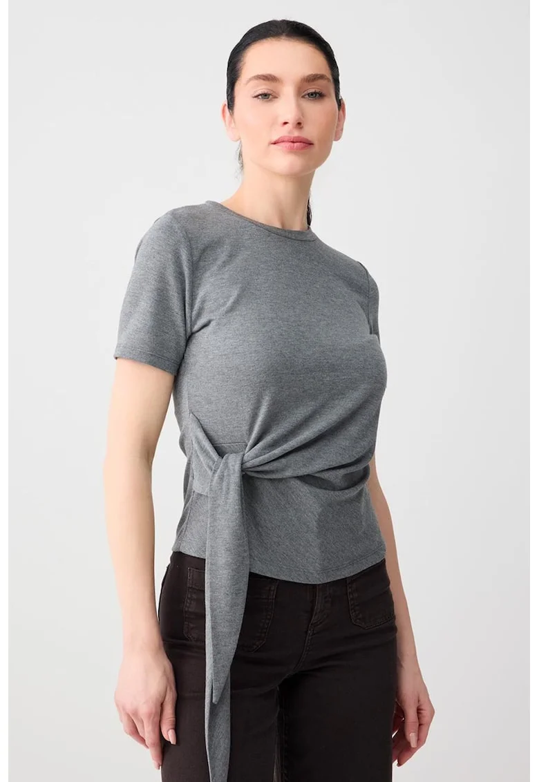 Tricou cu decolteu la baza gatului, Gri melange