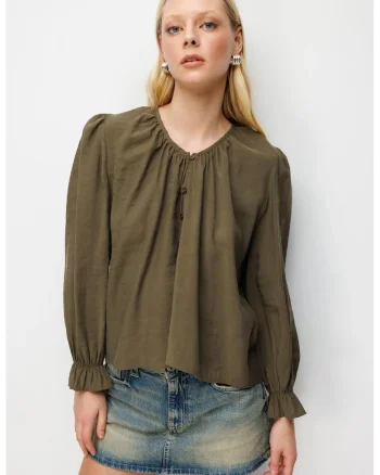 Bluza dama,  bluza cu guler rotund, textura cu nasturi, verde kaki, textil