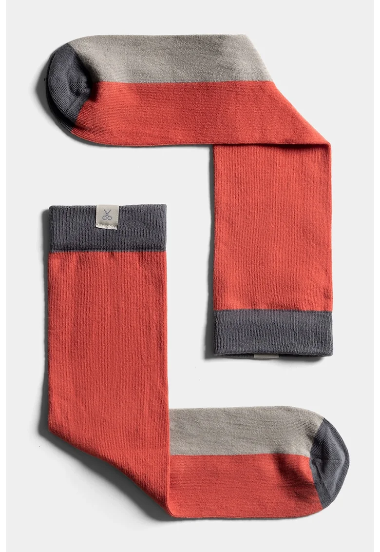 Sosete unisex lungi cu model colorblock, Coral/Gri carbune