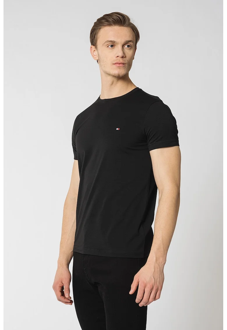 Tricou slim fit cu decolteu la baza gatului, Negru