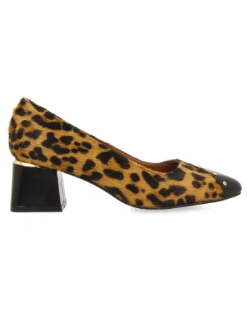 Pantofi din piele cu par scurt si varf din piele, Maro