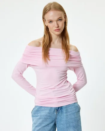 Bluza cu model uni si decolteu pe umeri, Roz