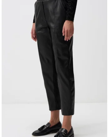 Pantaloni crop uni, Negru