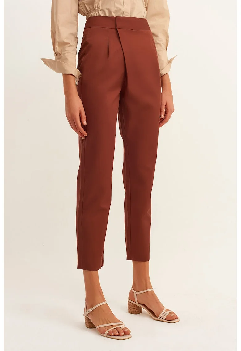 Pantaloni crop din amestec de lyocell cu talie inalta, Maro scortisoara