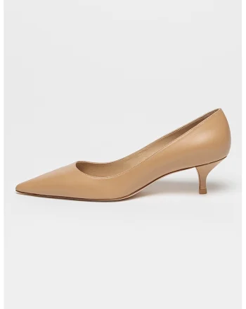Pantofi de piele cu toc kitten, Bej