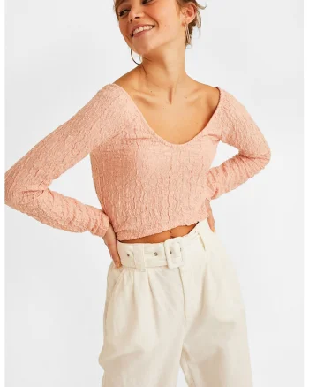 Bluza crop texturata cu decolteu amplu, Piersica