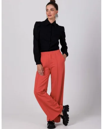 Pantaloni cu cusaturi pe crac,