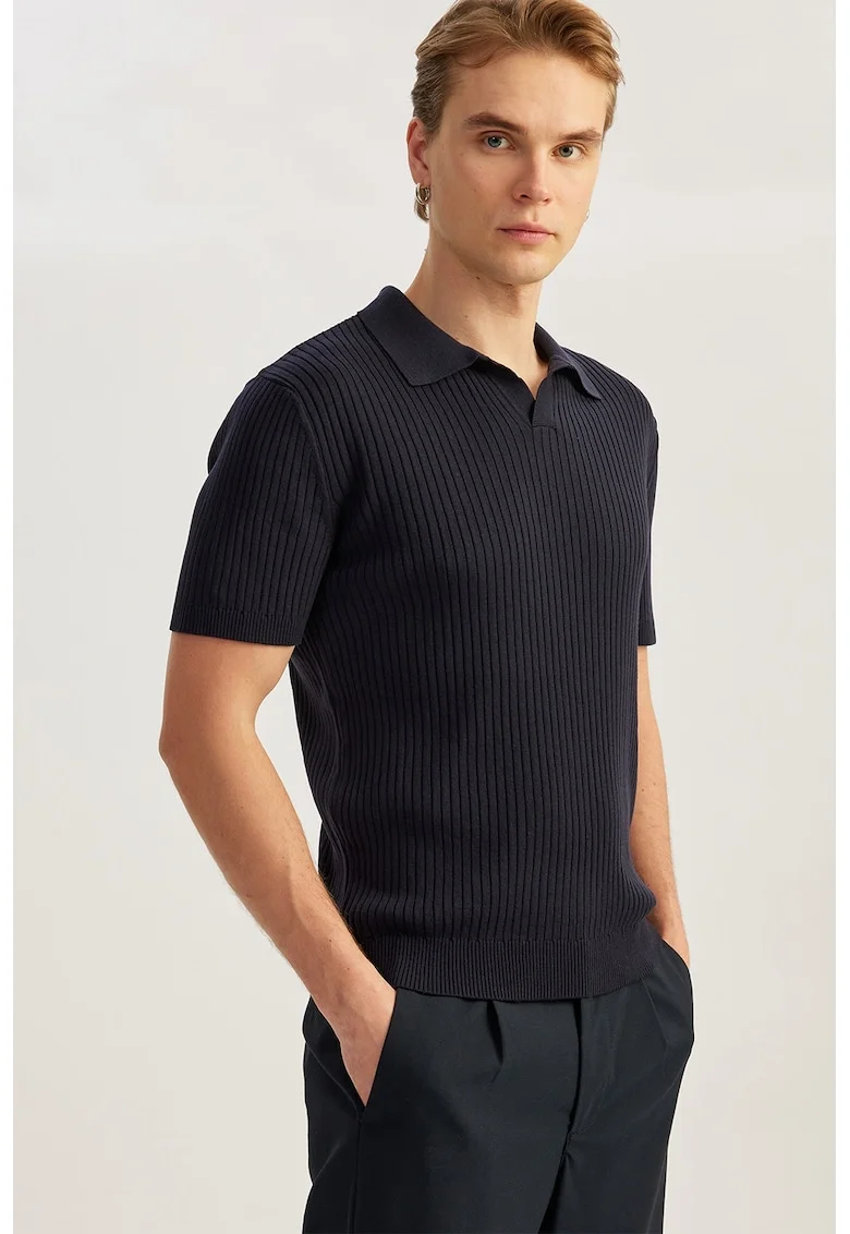 Pulover polo cu model texturat, maneci scurte si decolteu in V, Bleumarin