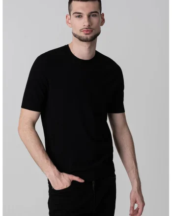 Tricou cambrat cu decolteu la baza gatului, Negru