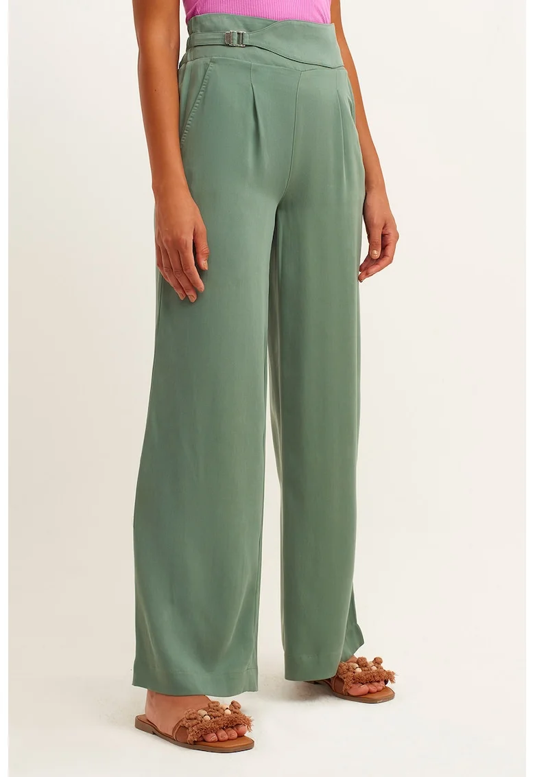 Pantaloni din lyocell cu croiala ampla si buzunare laterale, Verde feriga