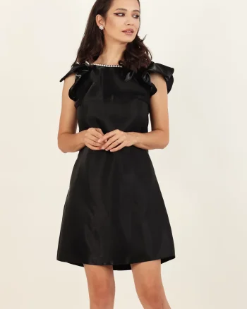 Rochie eleganta neagra din tafta prevazuta cu buzunare laterale si perle in zona decolteului