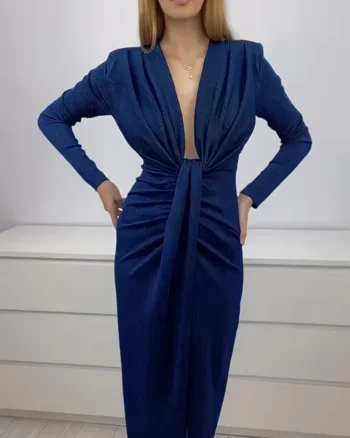 Rochie eleganta de culoare albastra cu sli pe picior