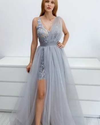 Rochie lunga din tull gri cu broderie argintie pretioasa