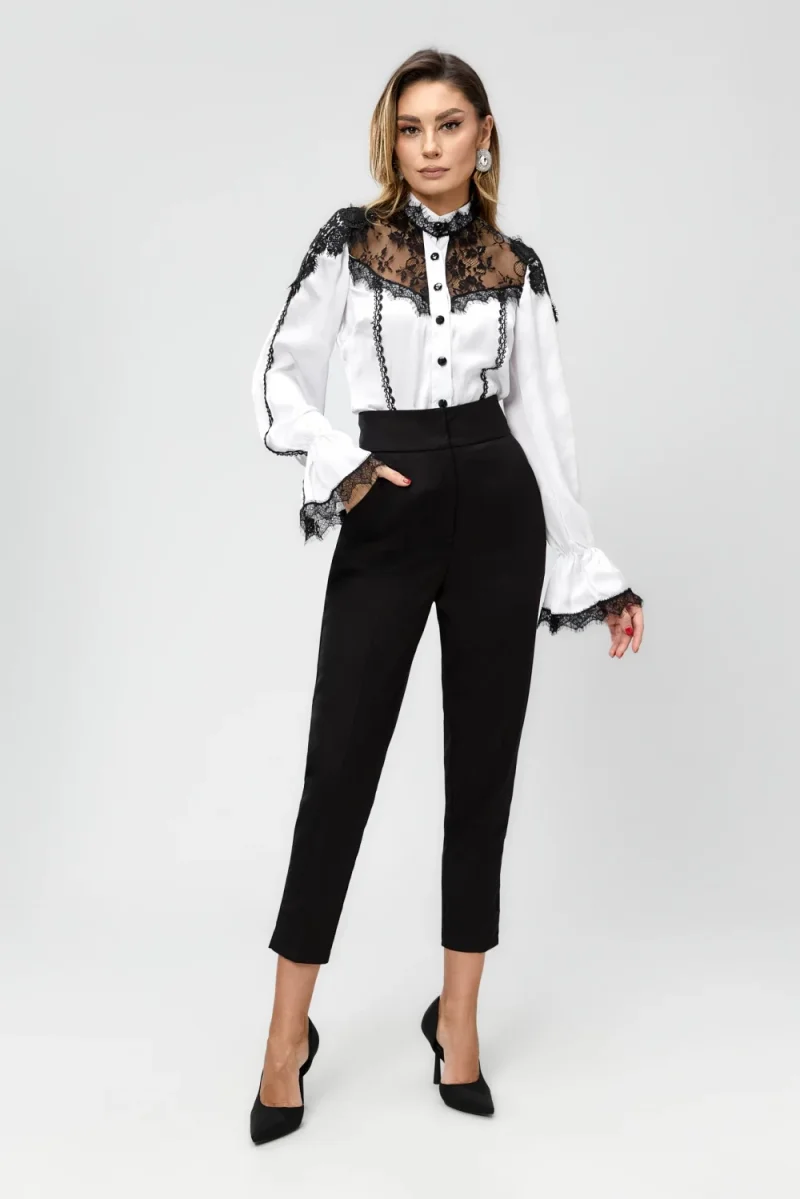 Pantaloni conici cu talie inalta si buzunare laterale