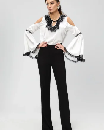 Bluza alba eleganta din vascoza cu umeri goi si maneci clopot