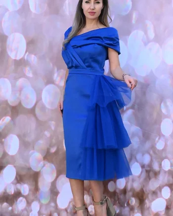 Rochie eleganta conica din tafta de culoare albastra cu design deosebit in partea superioara