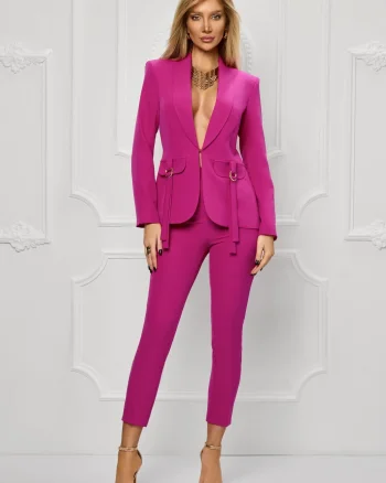 Compleu elegant fucsia format din sacou cambrat si pantaloni conici cu talie inalta