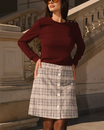 Fusta DY Fashion office scurta din stofa gri cu carouri galbene si nasturi