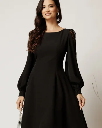 Rochie DY Fashion scurta neagra din stofa in clini cu maneci din tull cu buline