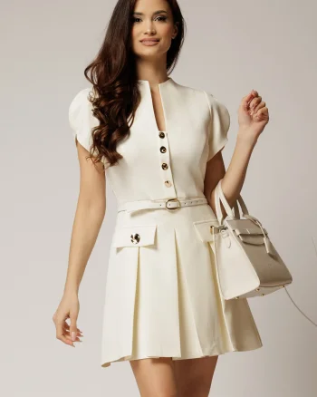 Rochie DY Fashion ivoar scurta cu pliuri pe fusta si nasturi pe bust