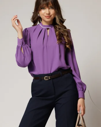 Bluza DY Fashion mov cu decupaj si perle la decolteu