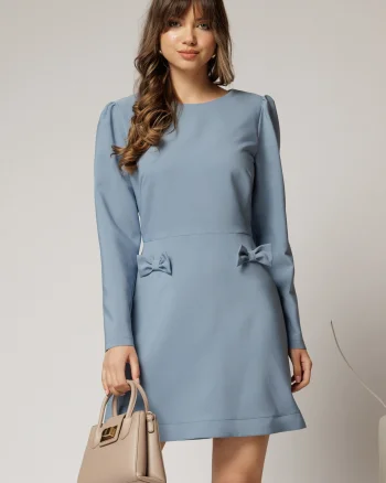 Rochie scurta bleu cu fusta tip A si fundite
